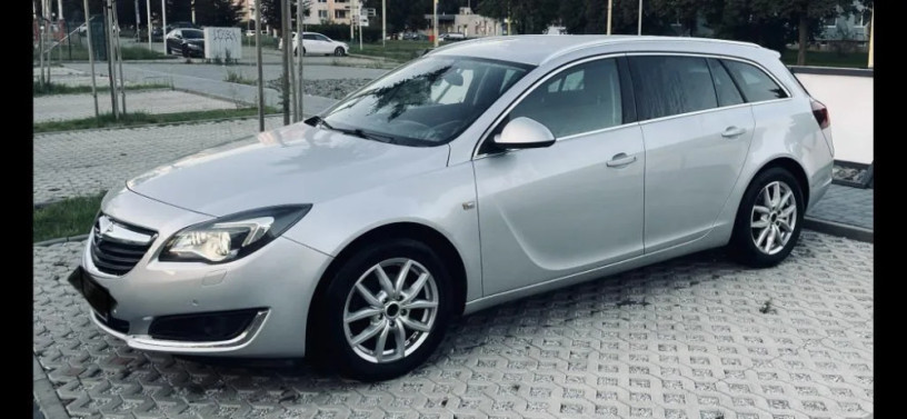opel-insignia-20-cdti-131k-big-2