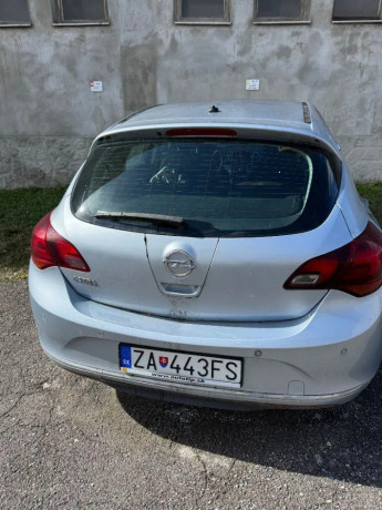 opel-astra-sport-tourer-astra-st-14-turbo-120k-activedrive-88kw120hp-m6-big-1