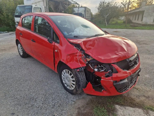 opel-corsa-12-16v-cosmo-2014-benzin-lpg-101-000-km-63-kw-m-5-st-poskodeny-motor-big-3