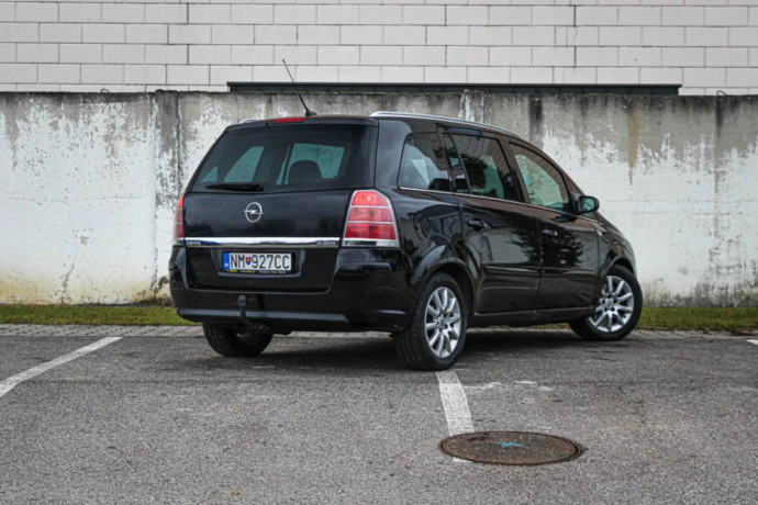 opel-zafira-19-dt-enjoy-big-3