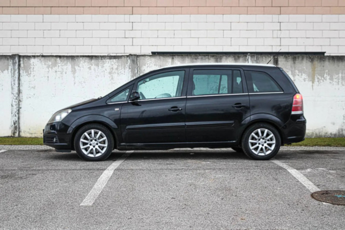 opel-zafira-19-dt-enjoy-big-1