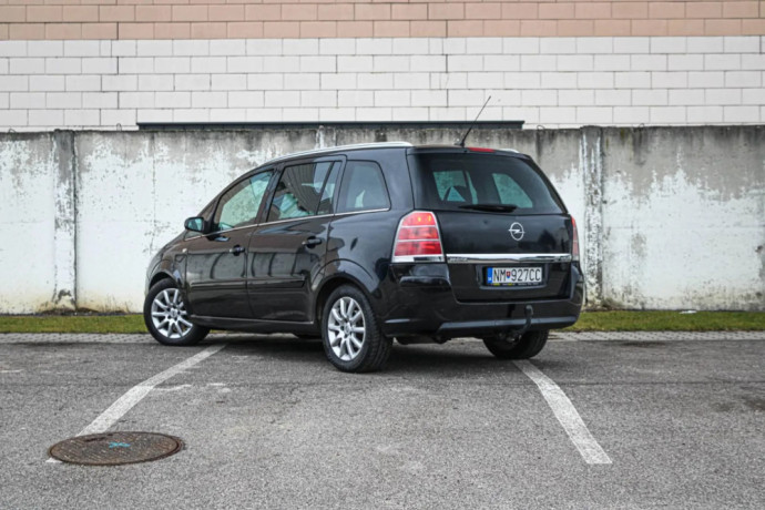 opel-zafira-19-dt-enjoy-big-2