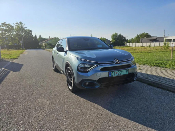 citroen-e-c4-hatchback-100kw-automat-big-1