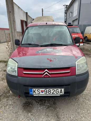 citroen-berlingo-19d-big-0