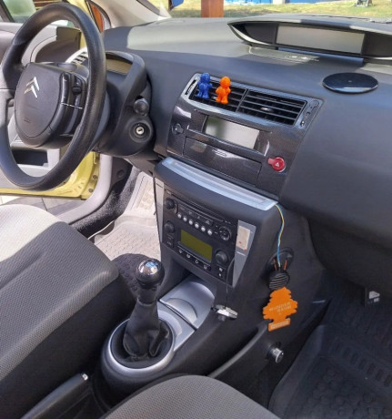 citroen-c4-coupe-16i-16v-plus-80kw110hp-m5-big-2