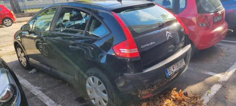 citroen-c4-sedan-16-benzin-2-majitel-spolahlive-rodinne-auto-big-1