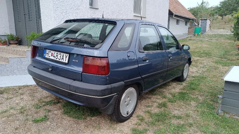 citroen-zx-18i-automat-aura-klima-len-126-280-km-big-3