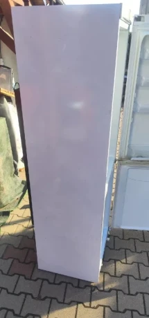 predam-chladnicku-indesit-big-3