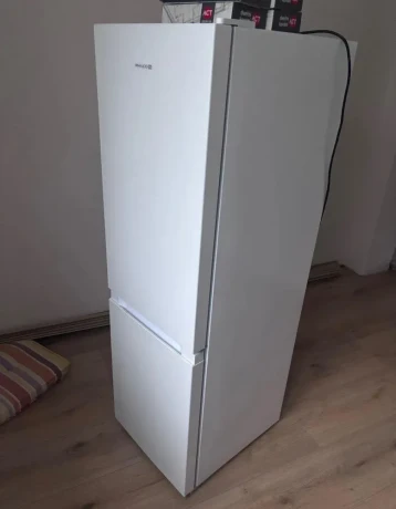 kombinovana-pouzivana-malo-chladnicka-philco-big-0