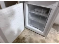 vstavana-chladnicka-beko-cbi7703f-small-3