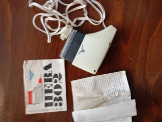 retro-poliaci-strojcek