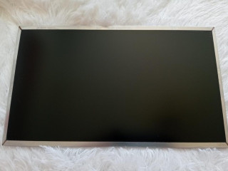 predam-14-led-display-z-notebooku-hp-elitebook-8440p