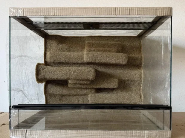 terarium-50x40x40-s-3d-stenou-big-1