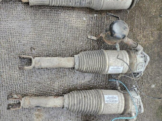 audi-a8-d3-vzduchove-tlmice