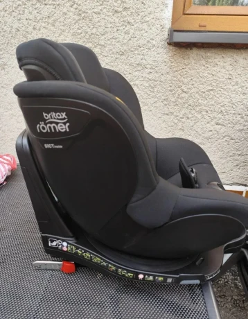 autosedacka-britax-romer-dualfix-m-i-size-big-3