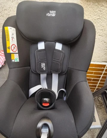 autosedacka-britax-romer-dualfix-m-i-size-big-1