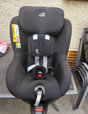autosedacka-britax-romer-dualfix-m-i-size-big-0