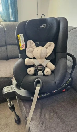 autosedacka-britax-romer-dualfix-2r-big-1