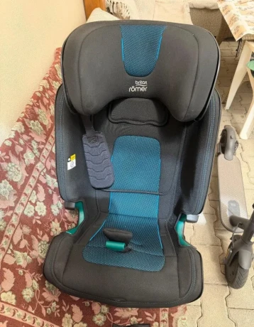 britax-romer-advansafix-i-size-big-2