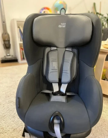 britax-romer-trifix-2-i-size-isofix-top-tether-big-4