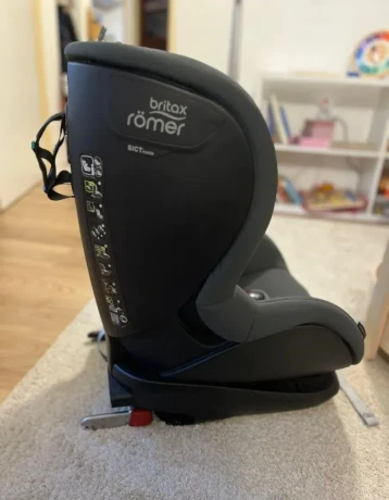 britax-romer-trifix-2-i-size-isofix-top-tether-big-2