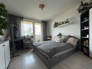 na-predaj-velky-3-izbovy-byt-banovce-nad-bebravou-3x-balkon