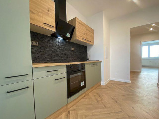 2-izb-byt-po-novej-nadstandardnej-rekonstrukcii-v-zaturci