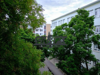 ponukame-2-izb-byt-budysinska-ul-n-mesto