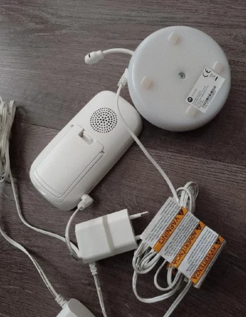 baby-pestunku-monitor-motorola-big-3