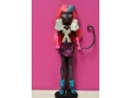 monster-high-catty-noir-abbey-clawdia-small-0