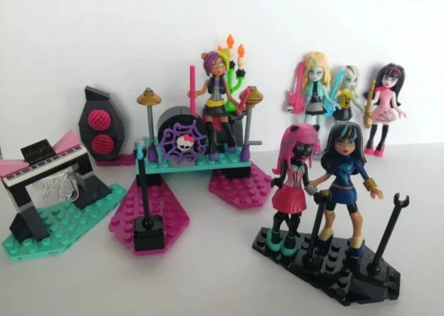 mega-bloks-monster-high-kapela-big-4