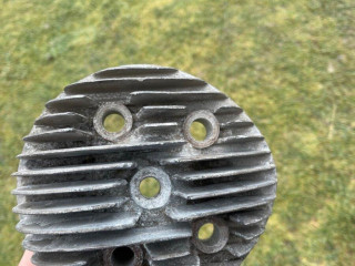 jawa-perak-250-hlava