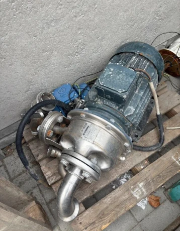 priemyselne-cerpadlo-lowara-hte-32-20075-75-kw-big-0