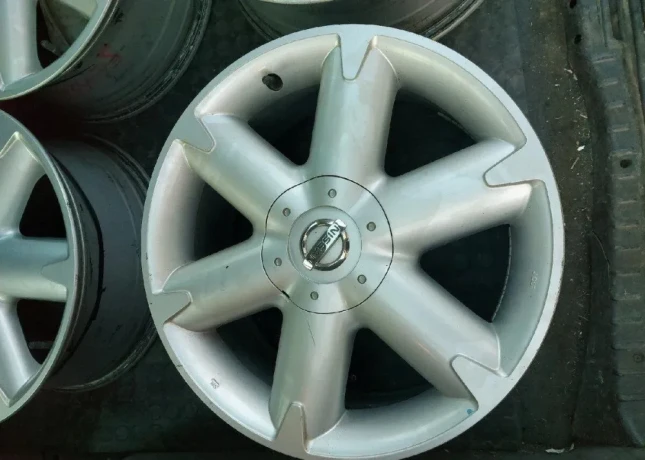 sada-kolies-nissan-big-1