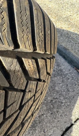 hankook-w330a-icept-evo3-suv-23555-r18-104-v-zimne-big-1