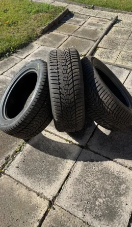 hankook-w330a-icept-evo3-suv-23555-r18-104-v-zimne-big-0