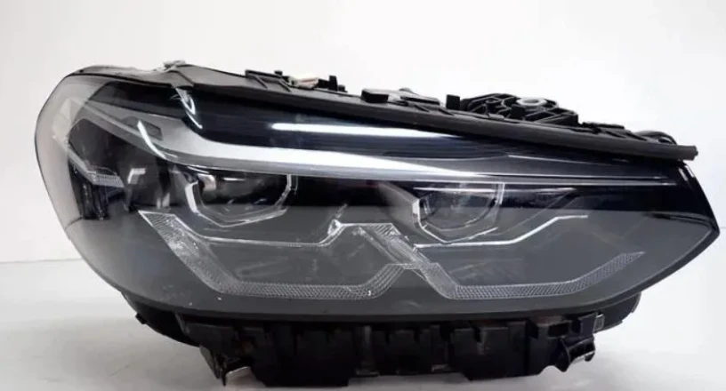 bmw-x3-svetlo-full-led-g01-2021-big-0