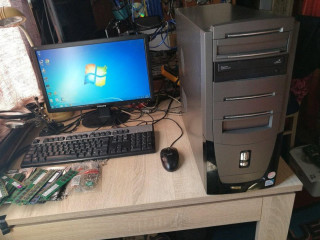 pc-intel-pentium-dualcore-2-x-250-gb-4-gb-windows-7