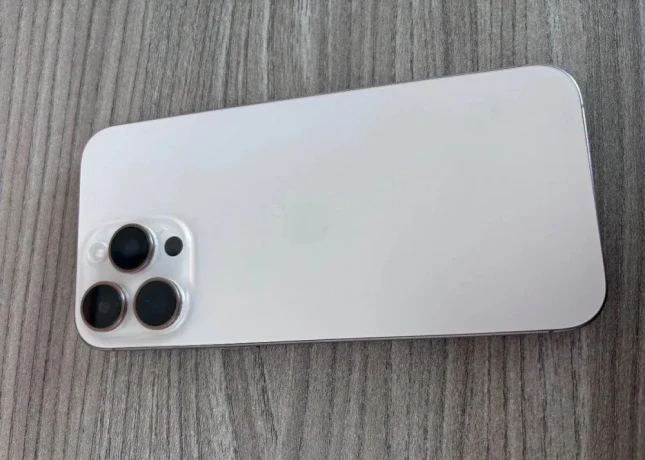 iphone-16-pro-max-256-gb-pustny-titan-top-stav-big-2
