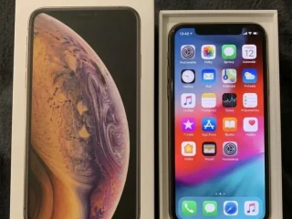 iphone-xs-gold