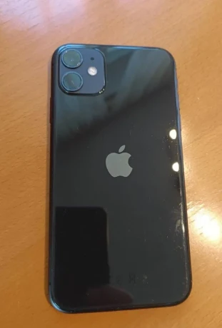 iphone-11-64-gb-cierny-velmi-pekny-zachovaly-kus-big-2