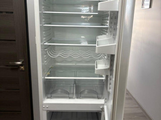 chladnicka-s-mraznickou-eurotech