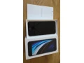 iphone-se-64gb-small-0