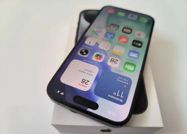 apple-iphone-15-pro-256gb-black-titanium-bateria-100-big-2