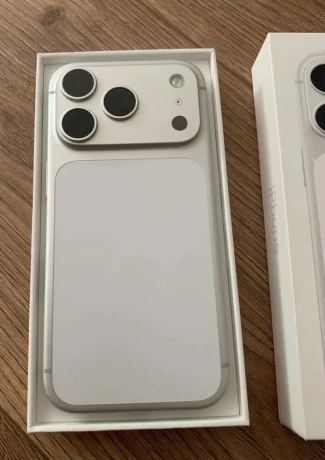 iphone-17-pro-256gb-big-1