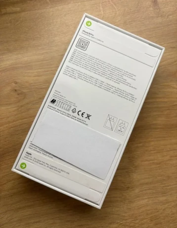 iphone-18-pro-256gb-black-big-1