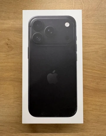 iphone-18-pro-256gb-black-big-0