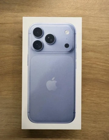 iphone-18-pro-256gb-glacier-big-0