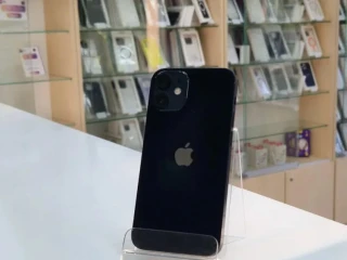 apple-iphone-12-mini-black-zaruka-1-rok