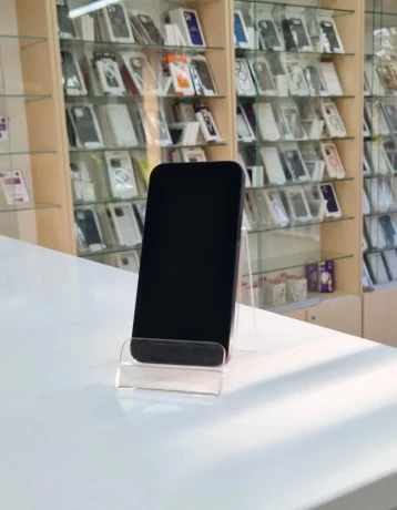 apple-iphone-12-mini-black-zaruka-1-rok-big-2